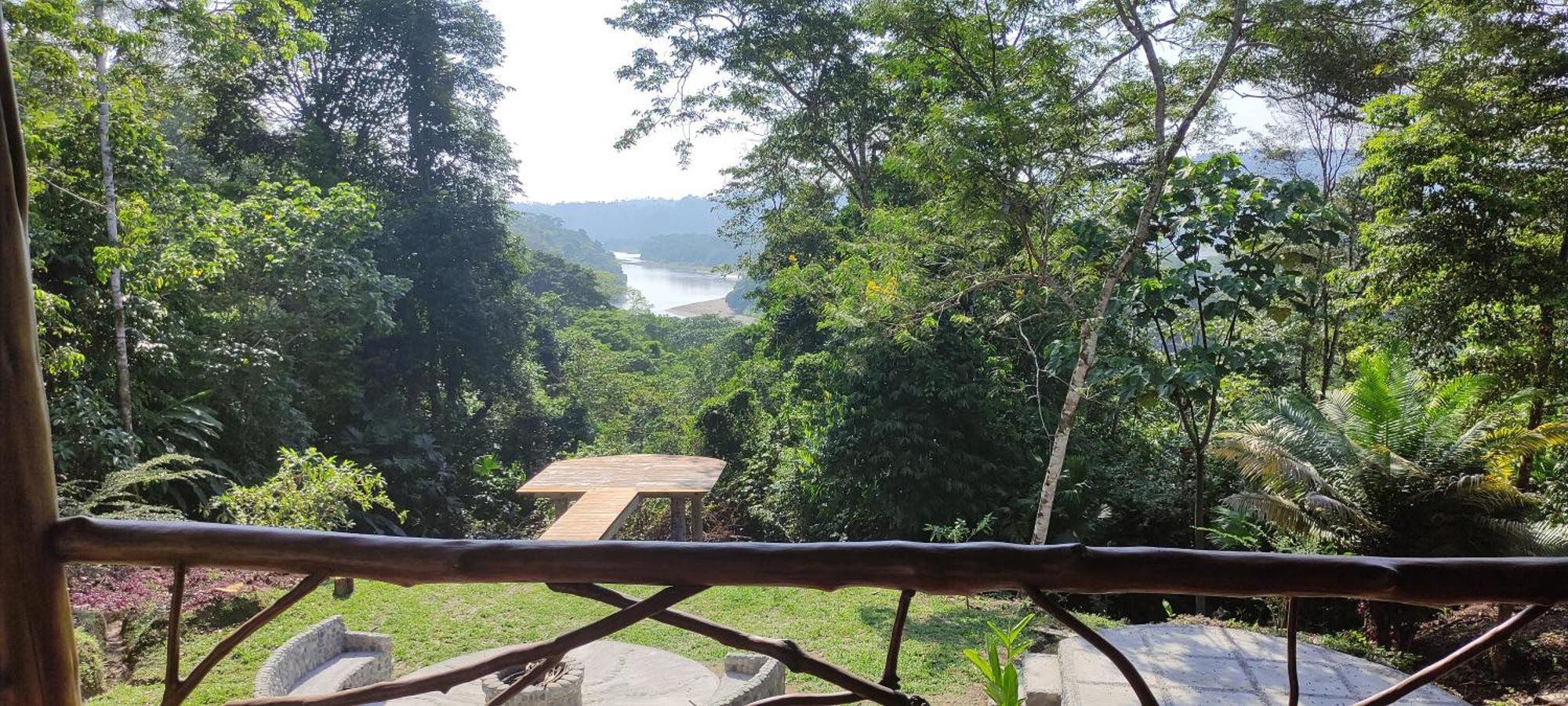 Gaia Amazon EcoLodge Ahuano Esterno foto
