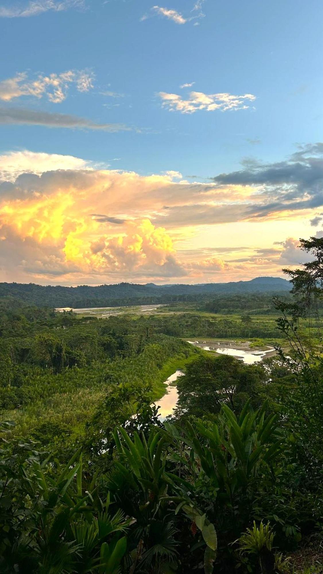 Gaia Amazon EcoLodge Ahuano Esterno foto